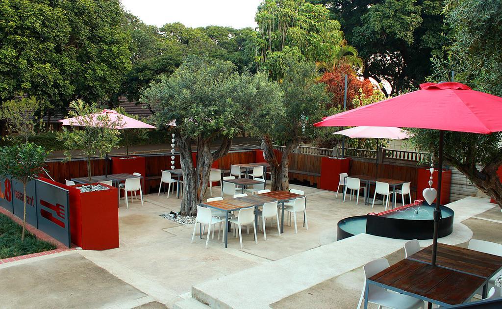 Bon Hotel 64 On Gordon Durban Extérieur photo