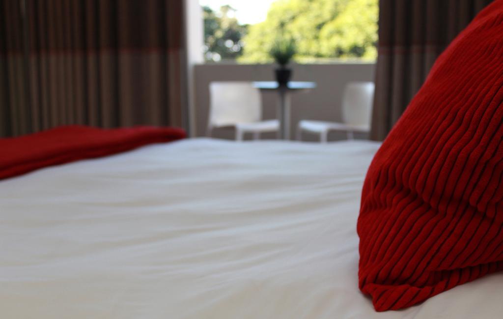 Bon Hotel 64 On Gordon Durban Extérieur photo