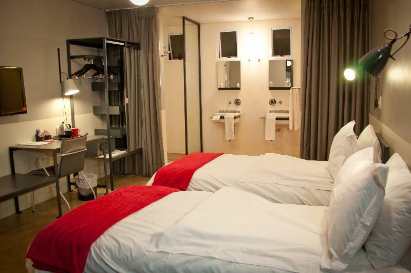 Bon Hotel 64 On Gordon Durban Extérieur photo